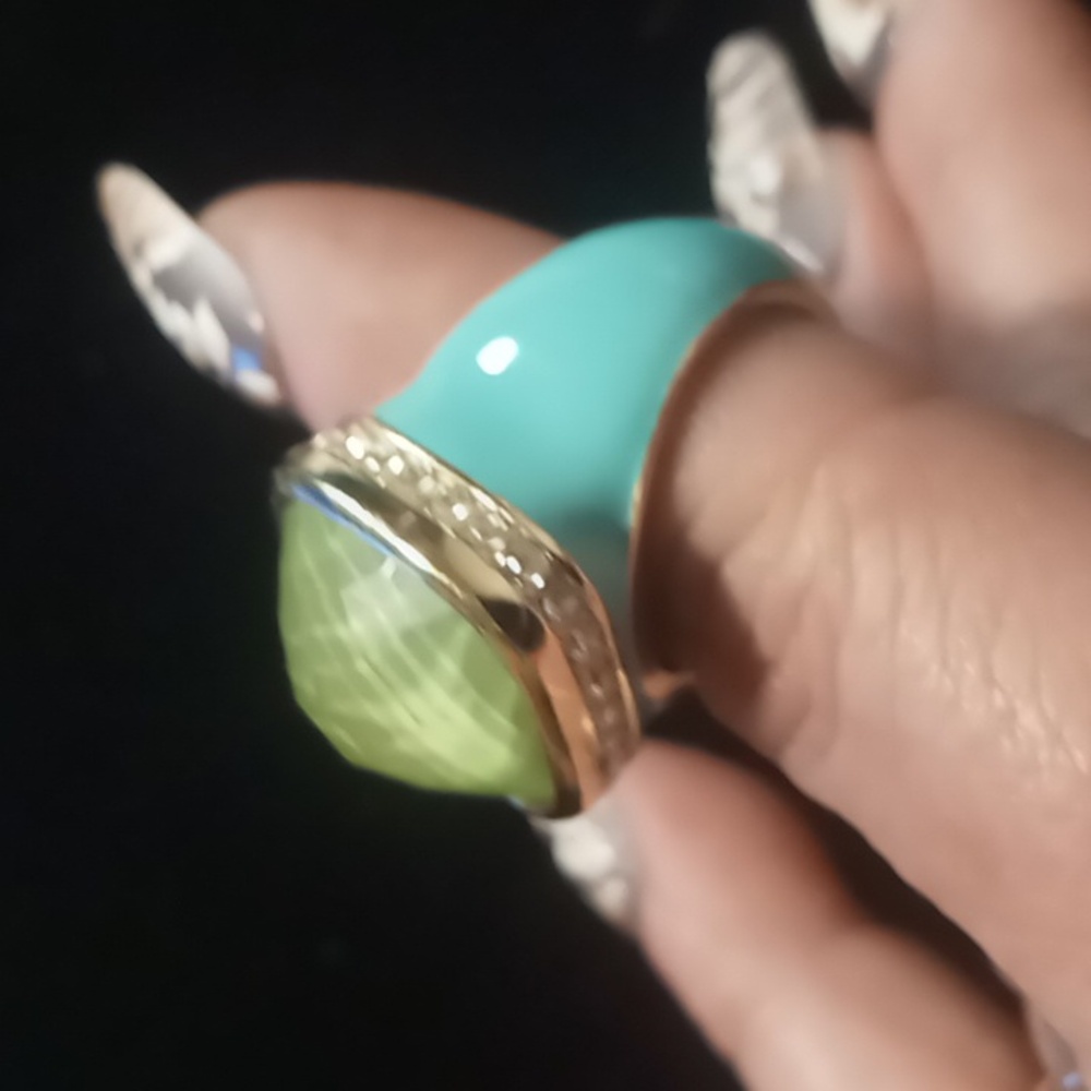 Kenneth jay Lane Teal enamel ring gold tone multi faceted Lucite gem. Statement